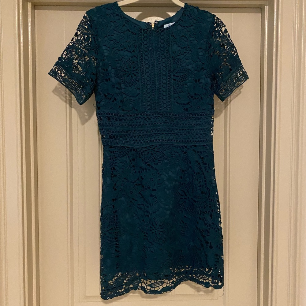 Size small cocktail dress worn 2x